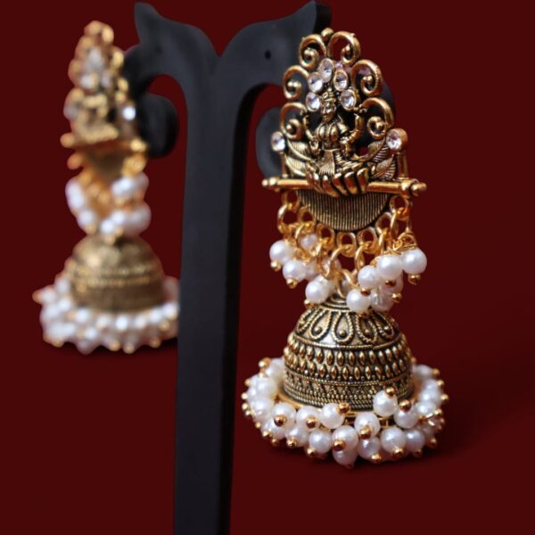 Rajwadi Pearl Lakshmi Earrings - Image 3