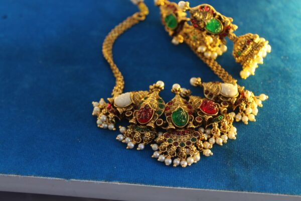 Traditional Ethnic Temple Choker Set - Image 2