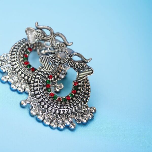 Elephant head chandbali jhumki with beads gold/silver - Image 2