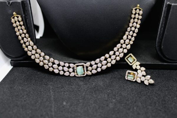 Premium ad diamond necklace set ( 5 changeable coloured stone ) - Image 6
