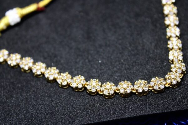 AD stone flower neckpiece set