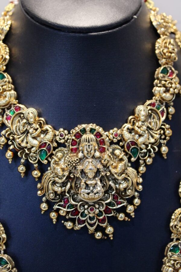 premium bridal lakshmi wedding set - Image 3